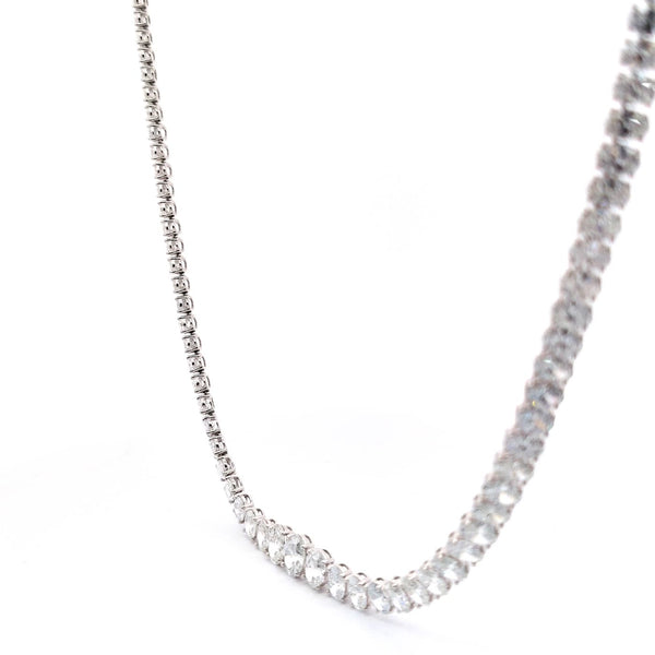 The Lumière Graduated Oval Diamond Necklace