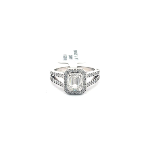 The Cécile Emerald-Cut Halo Ring