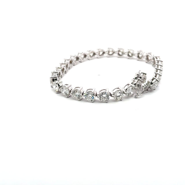 The Beatrice three-prong round diamond tennis bracelet in 18K white gold
