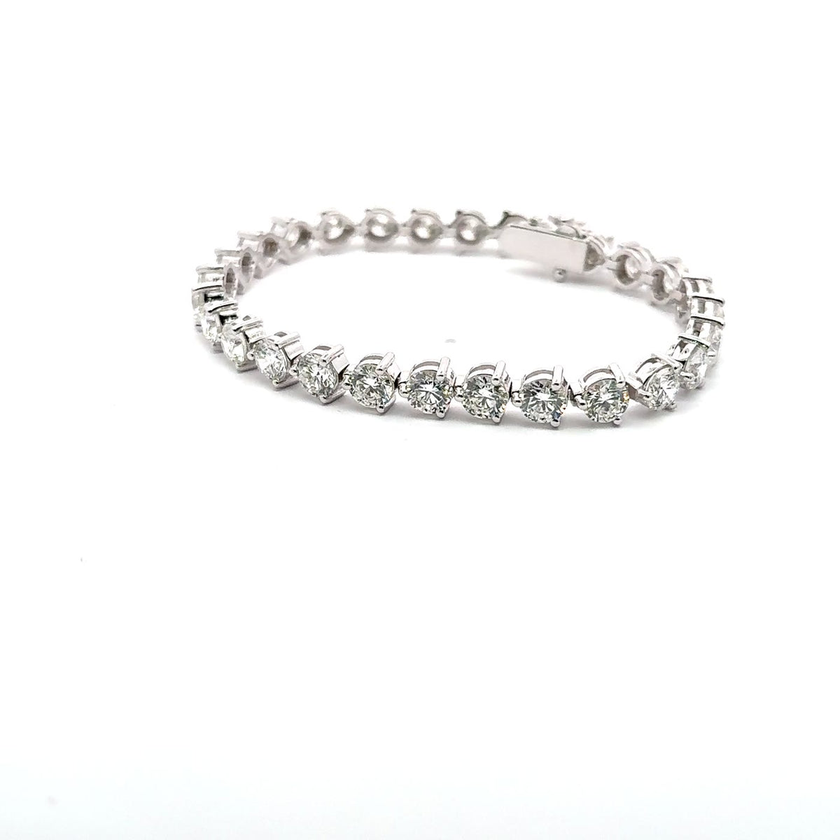 The Béatrice Round Diamond Tennis Bracelet