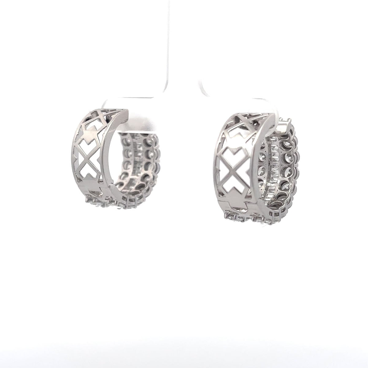 The Gabrielle Round & Baguette Hoops