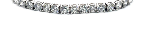 The Helene round diamond tennis bracelet