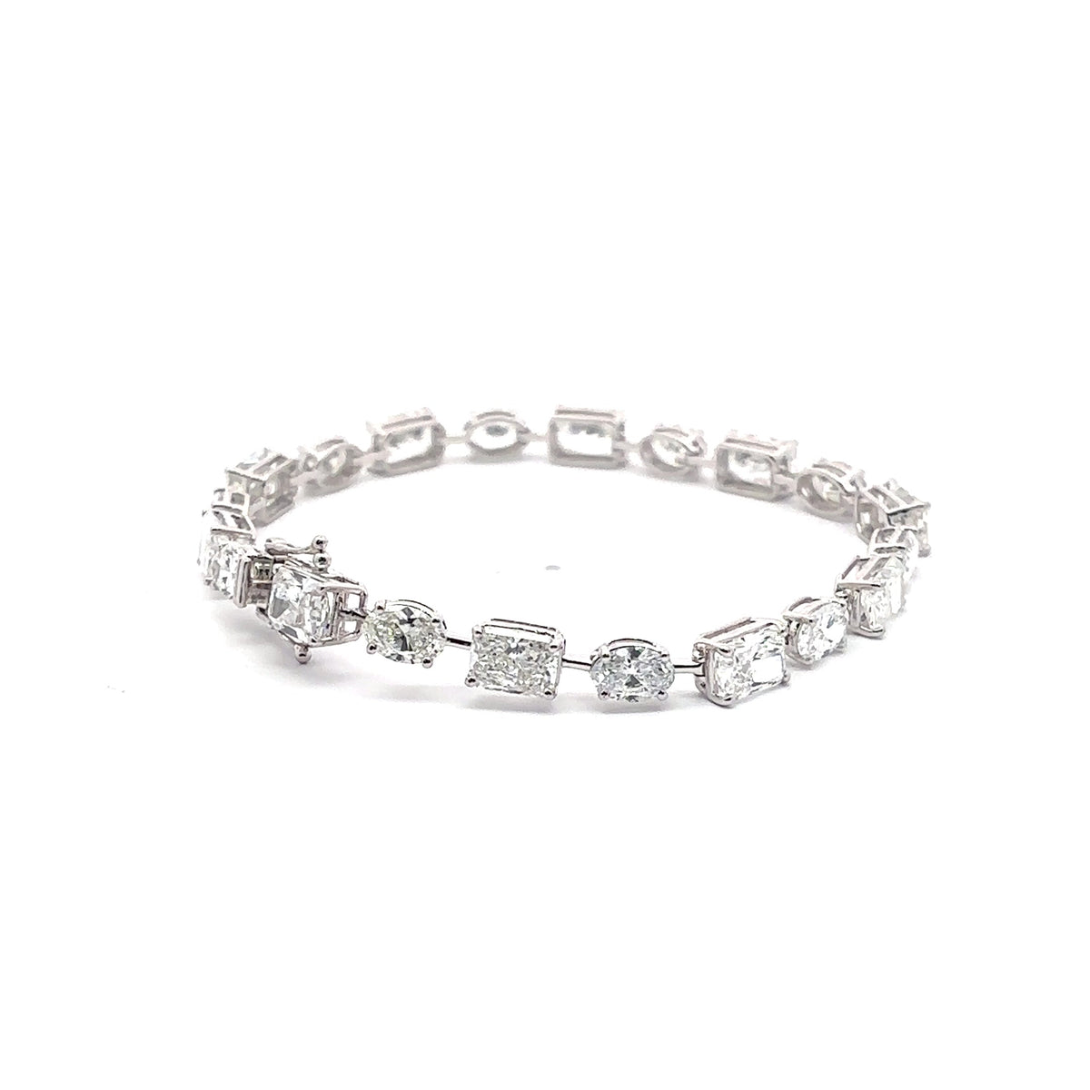 Colette oval and radiant diamond tennis bracelet