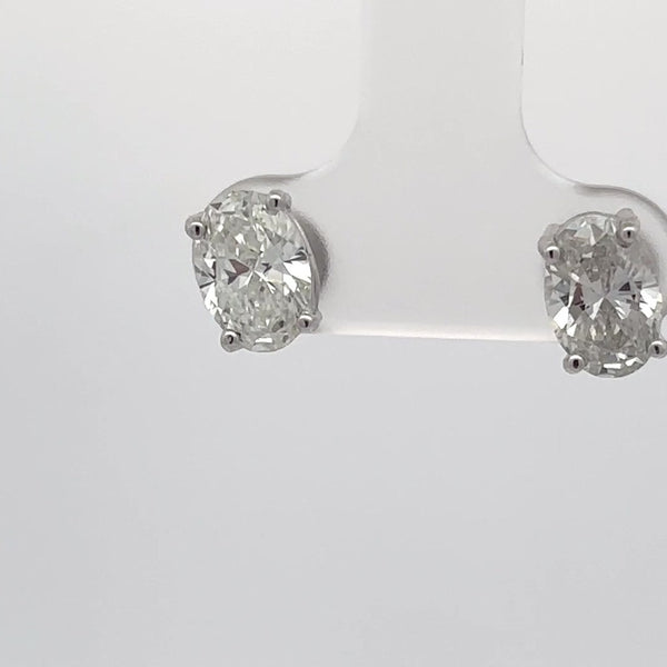 The Hélène Oval Diamond Studs
