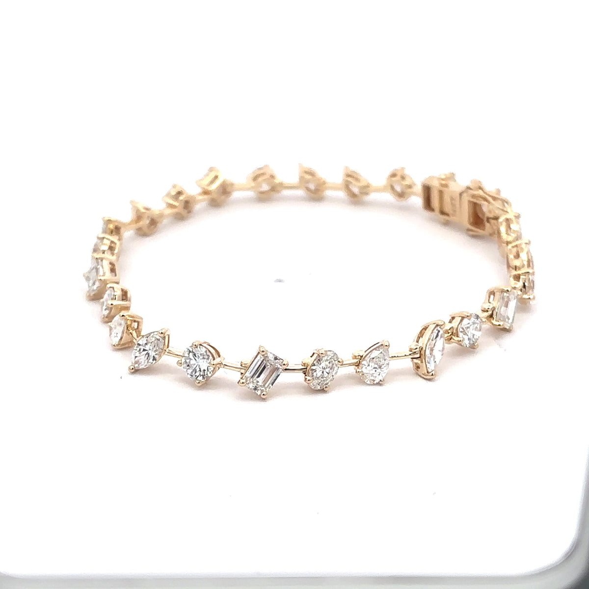 The Soleil multi-shape diamond tennis bracelet in 14K yellow gold