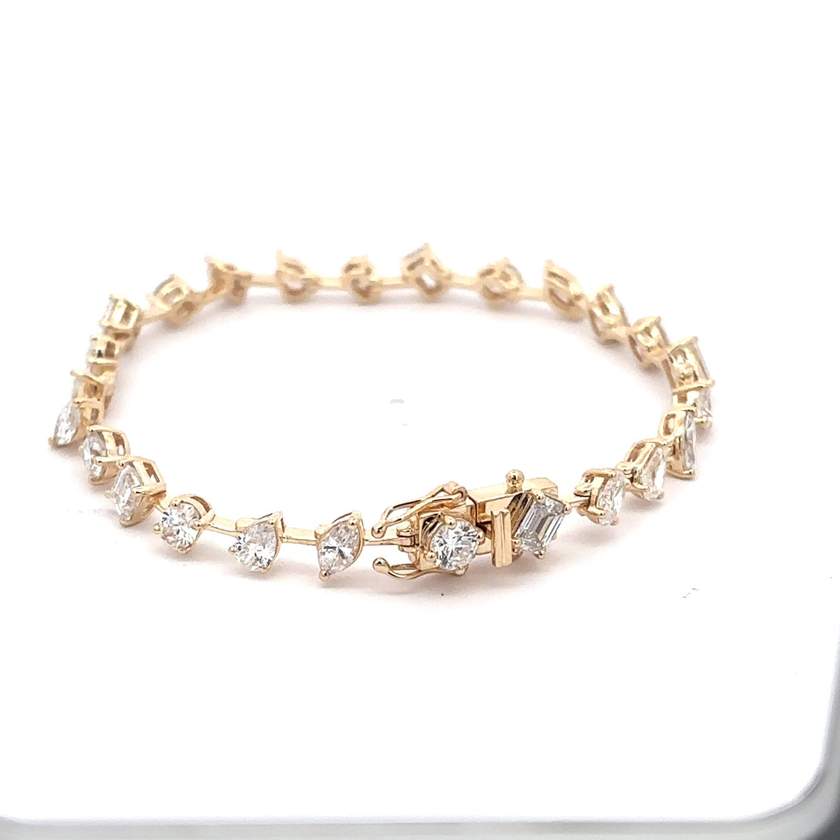 The Soleil multi-shape diamond tennis bracelet in 14K yellow gold